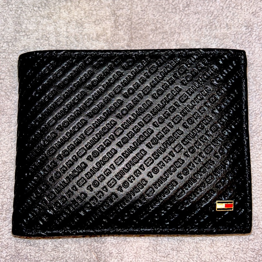Tommy Hilfiger Wallet ‼️